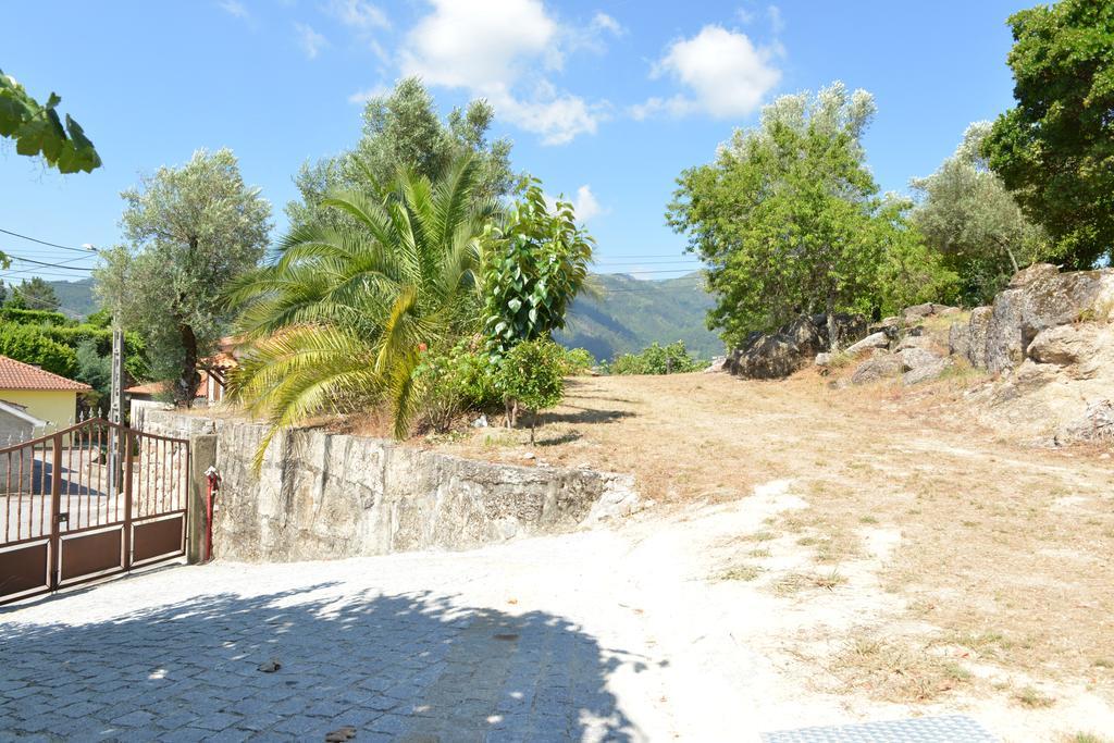 AL Vivenda Romantica Geres Esterno foto